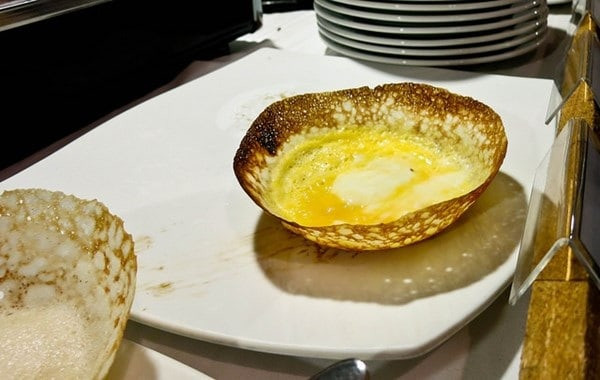 Hoppers - Bánh crepe mỏng giòn